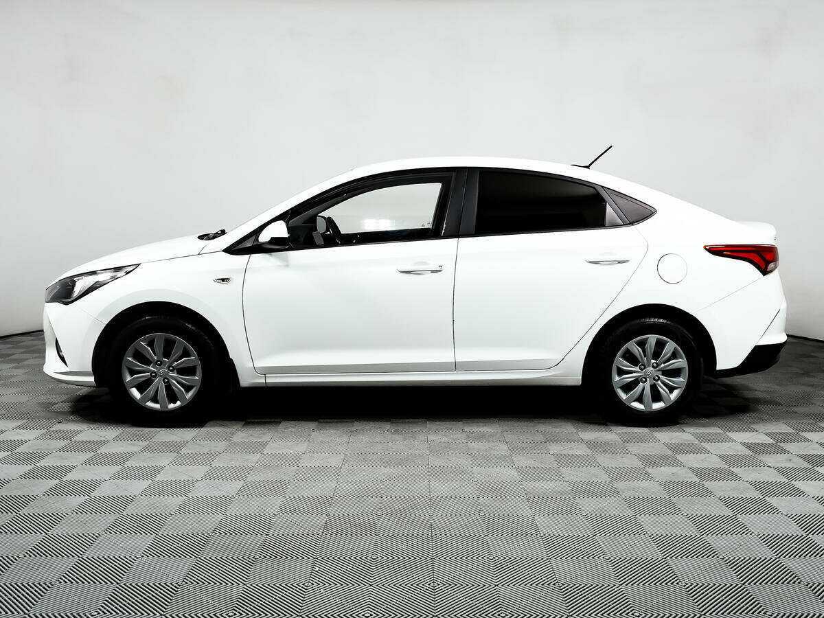 Купить Hyundai Solaris, 2020, 89 887 км, фото №8