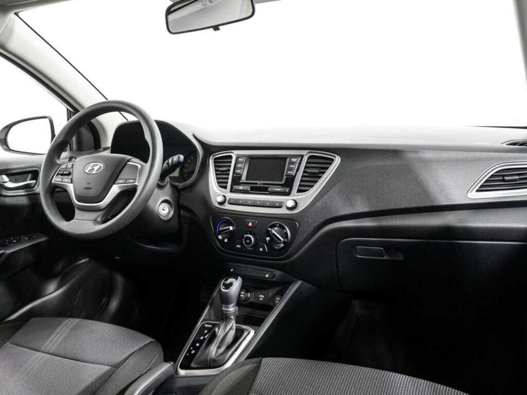 Купить Hyundai Solaris, 2021, 11 000 км, фото №9