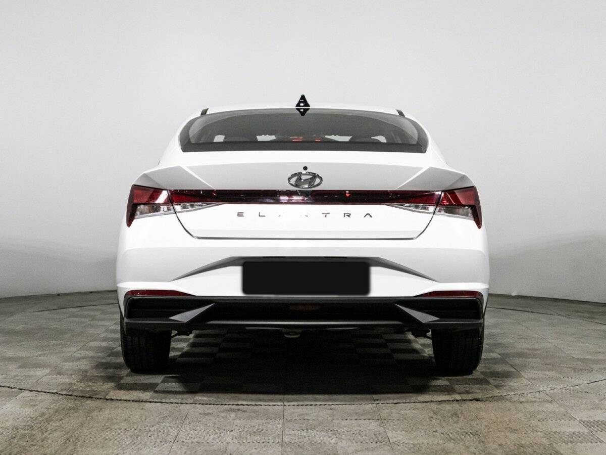 Купить Hyundai Elantra, 2021, 44 371 км, фото №6