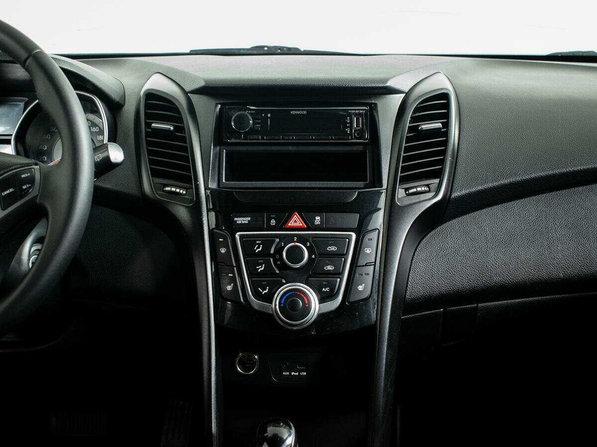Купить Hyundai i30, 2012, 217 754 км, фото №11