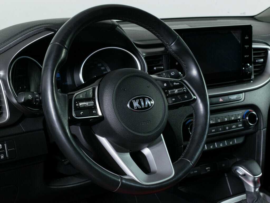 Купить Kia Ceed, 2020, 62 000 км, фото №12