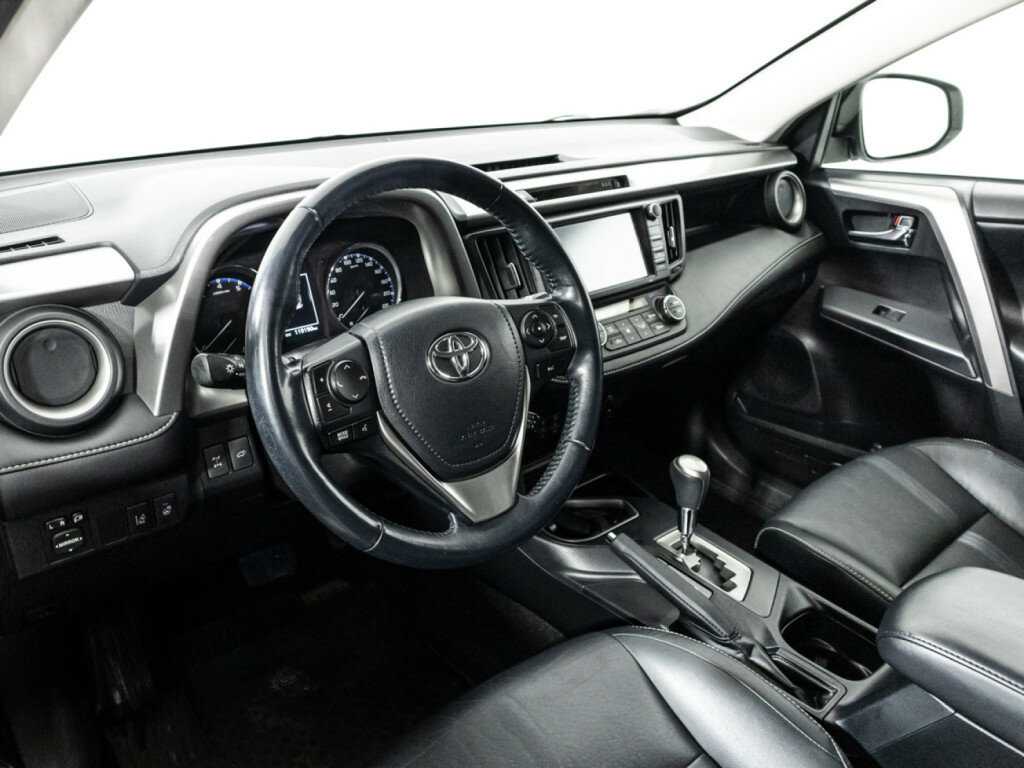 Купить Toyota RAV4, 2017, 119 187 км, фото №11