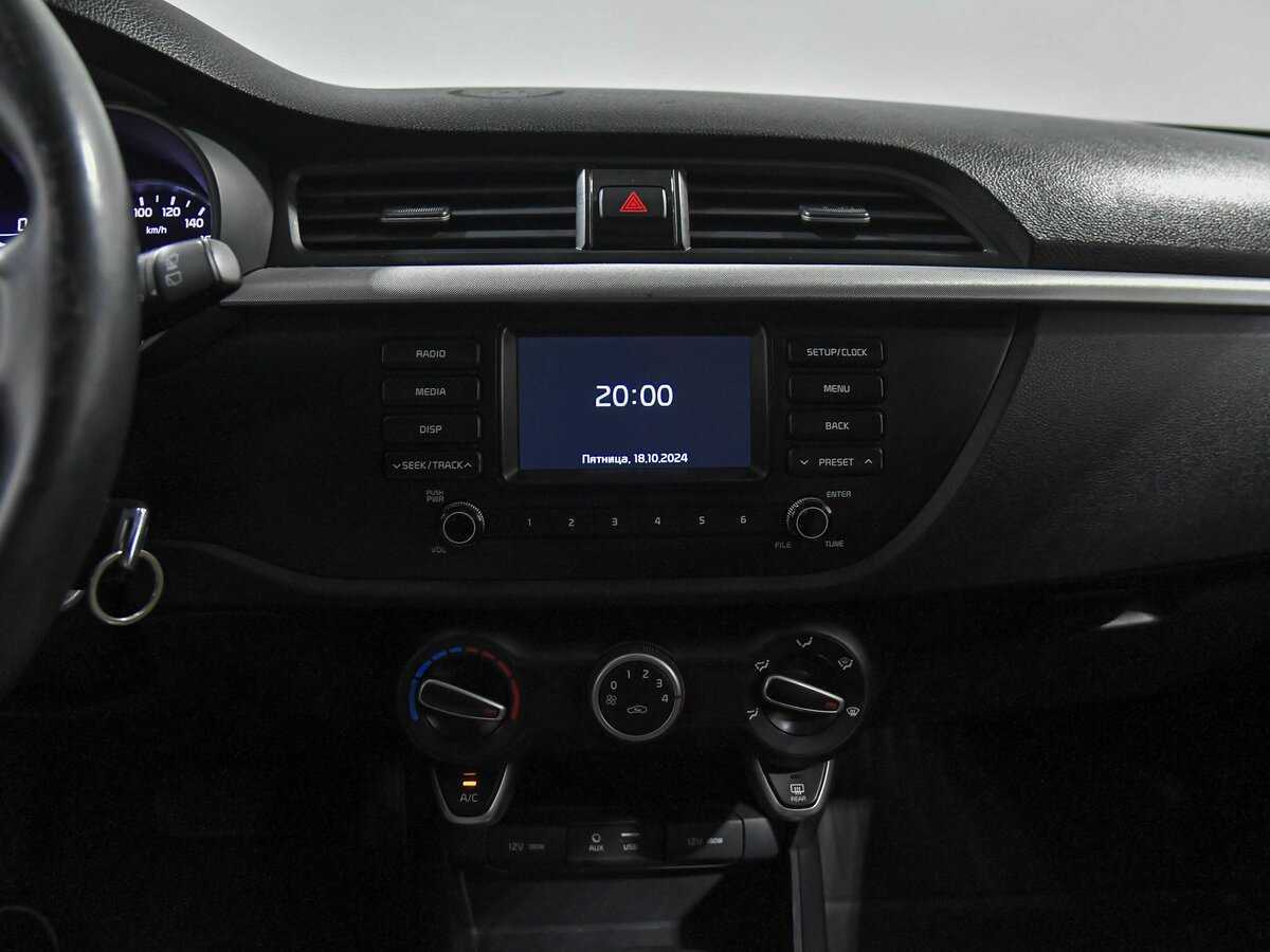 Купить Kia Rio X-Line, 2018, 83 331 км, фото №9