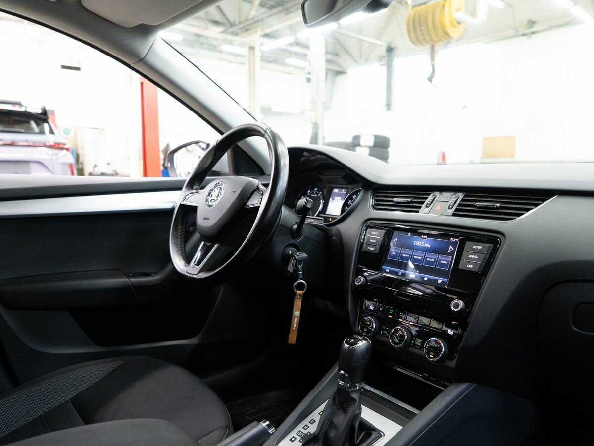 Купить Skoda Octavia, 2017, 119 300 км, фото №16