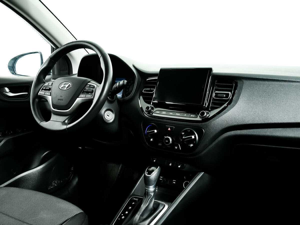 Купить Hyundai Solaris, 2020, 89 887 км, фото №9