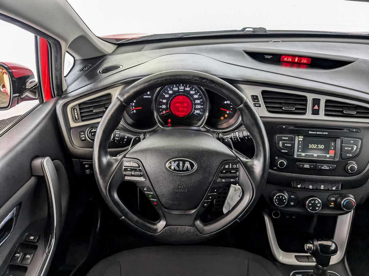 Купить Kia Ceed, 2014, 196 785 км, фото №20