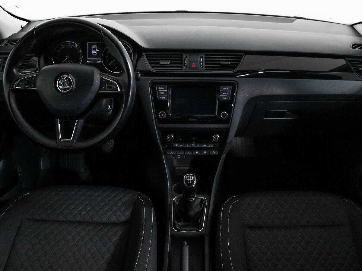 Купить Skoda Rapid, 2017, 87 040 км, фото №9