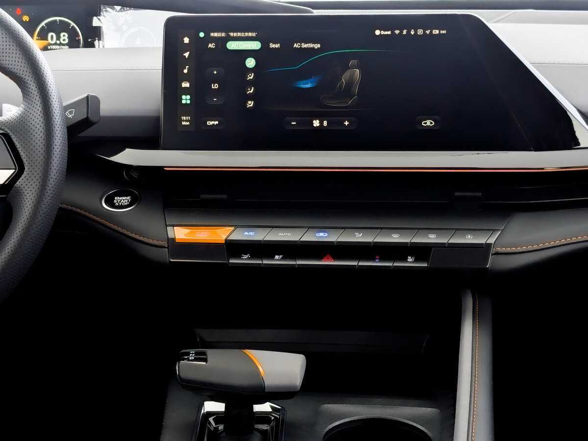 Купить Changan UNI-V, 2023, 10 569 км, фото №15