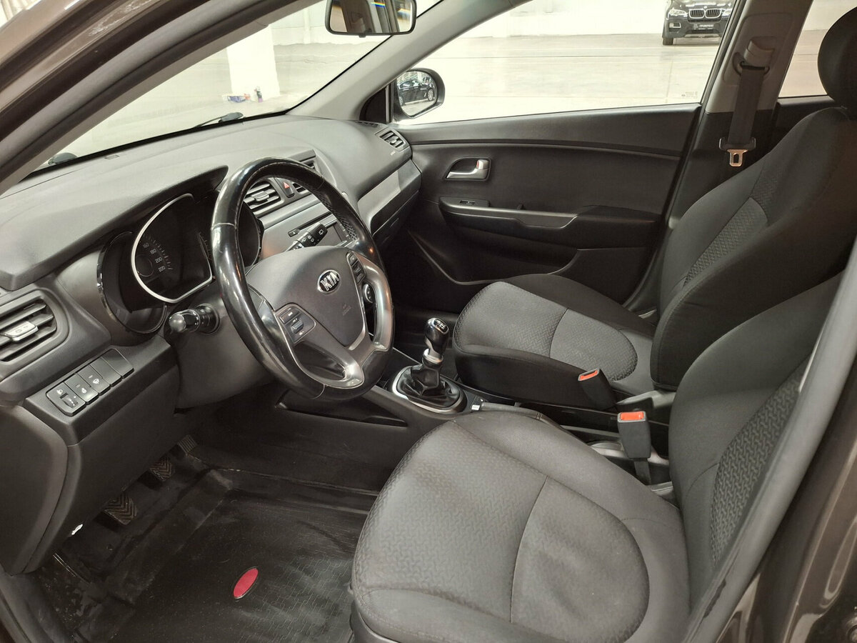 Купить Kia Rio III Рестайлинг, 2017, 111 340 км, фото №16