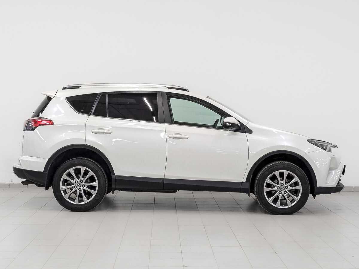 Купить Toyota RAV4, 2017, 148 099 км, фото №4