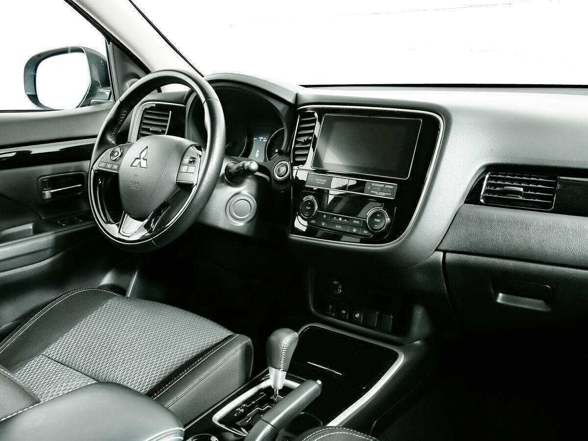 Купить Mitsubishi Outlander, 2018, 112 900 км, фото №7