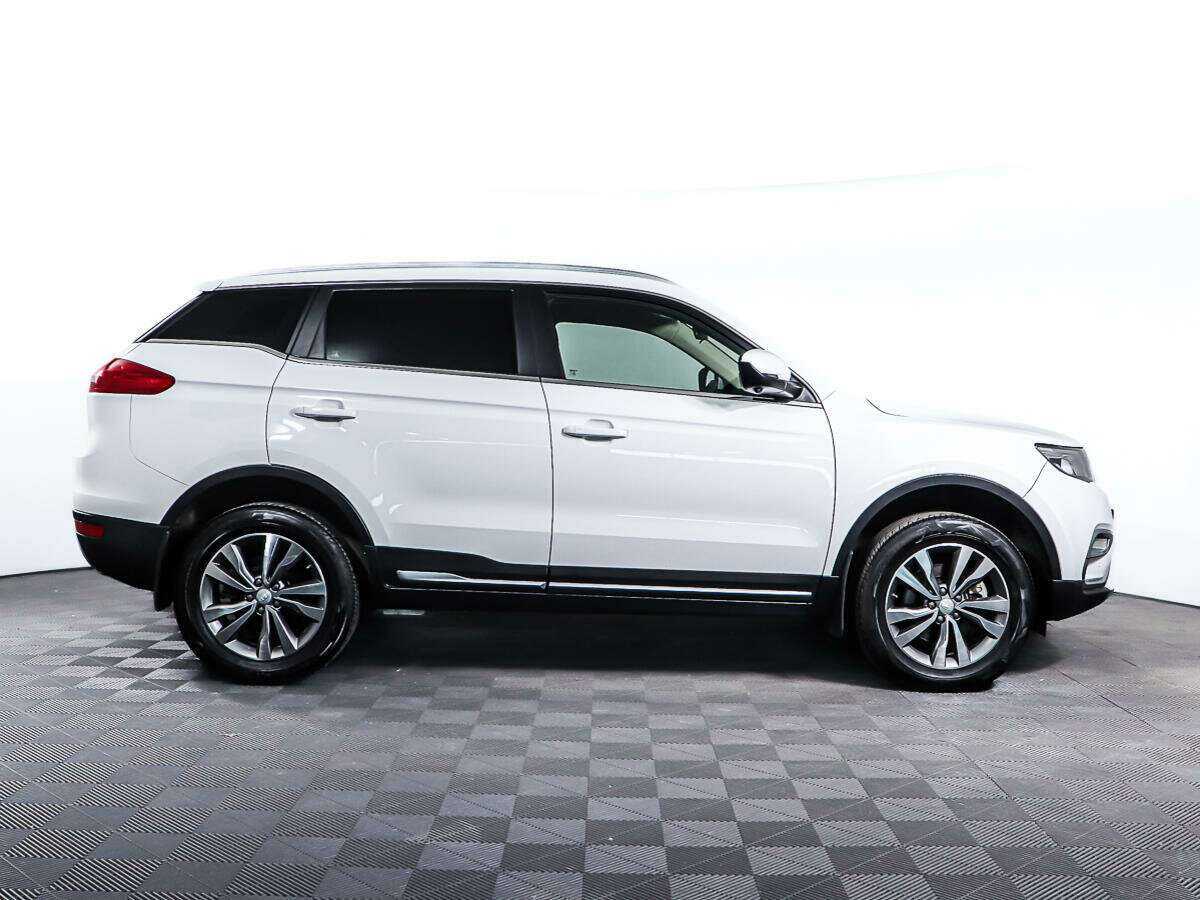 Купить Geely Atlas, 2021, 25 837 км, фото №4