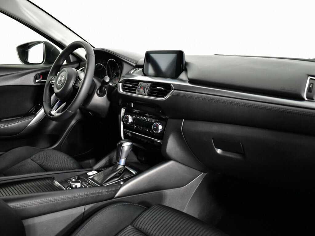 Купить Mazda 6, 2017, 196 557 км, фото №9