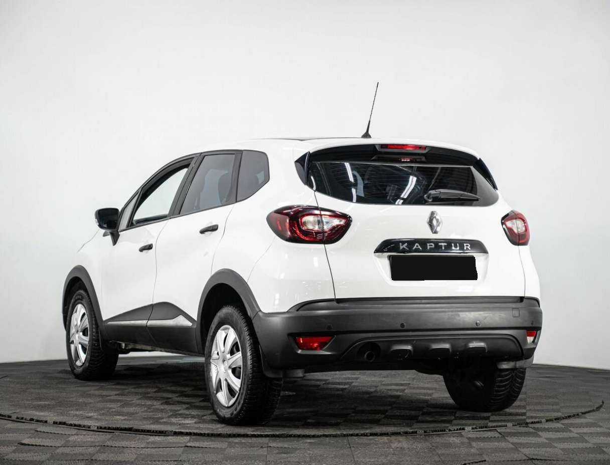 Купить Renault Kaptur, 2018, 101 000 км, фото №4