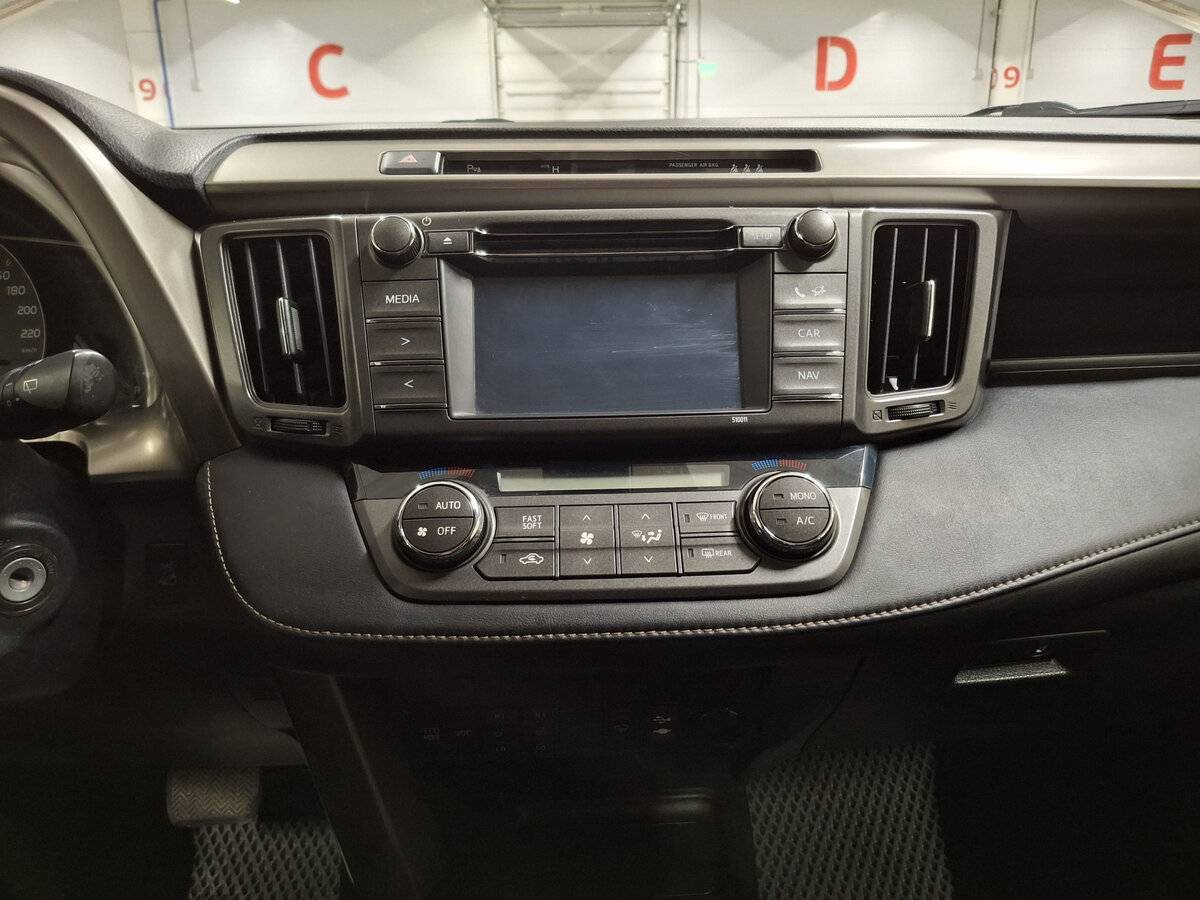 Купить Toyota RAV4 IV (XA40), 2014, 141 969 км, фото №15