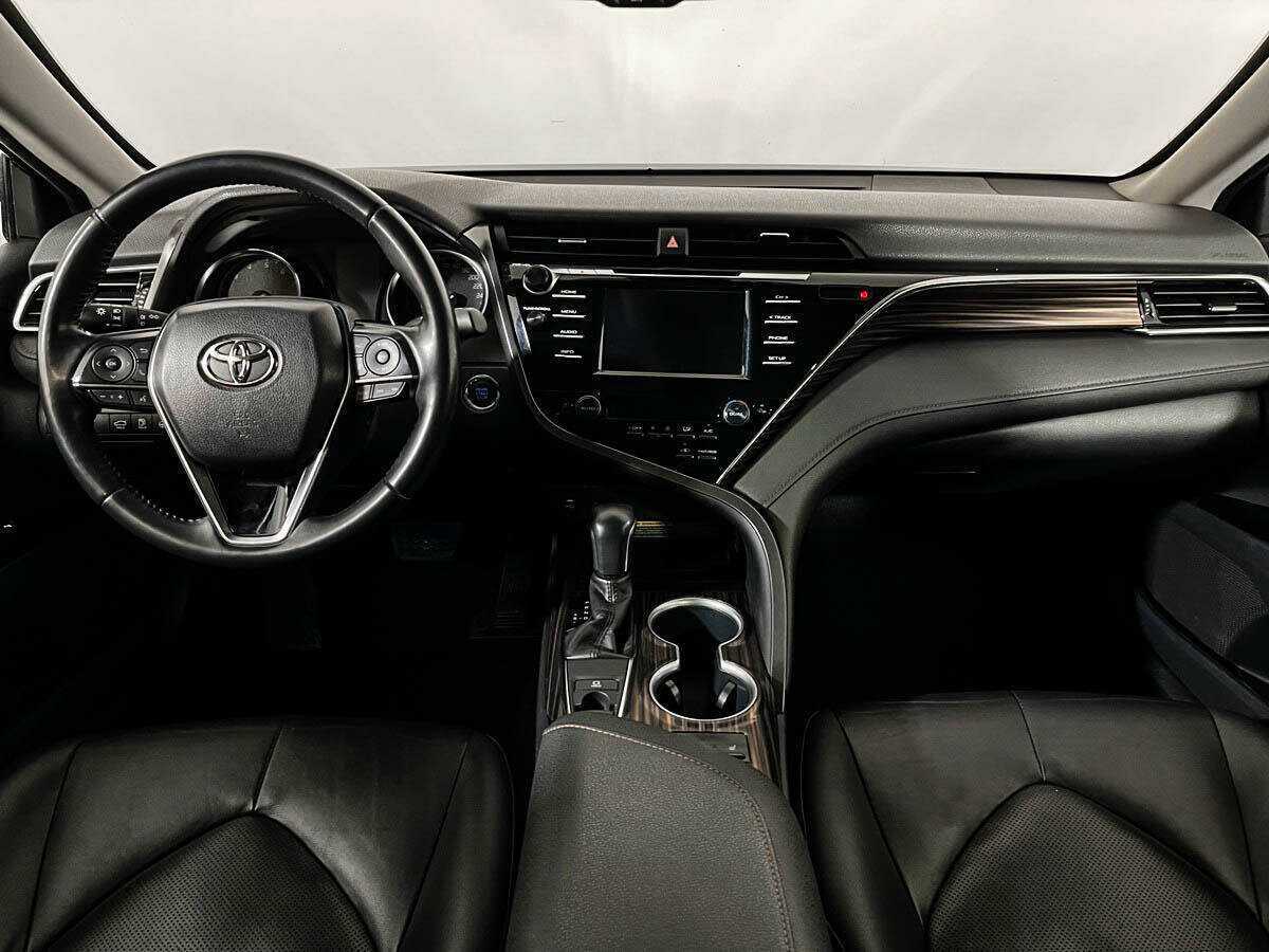 Купить Toyota Camry, 2020, 135 819 км, фото №9