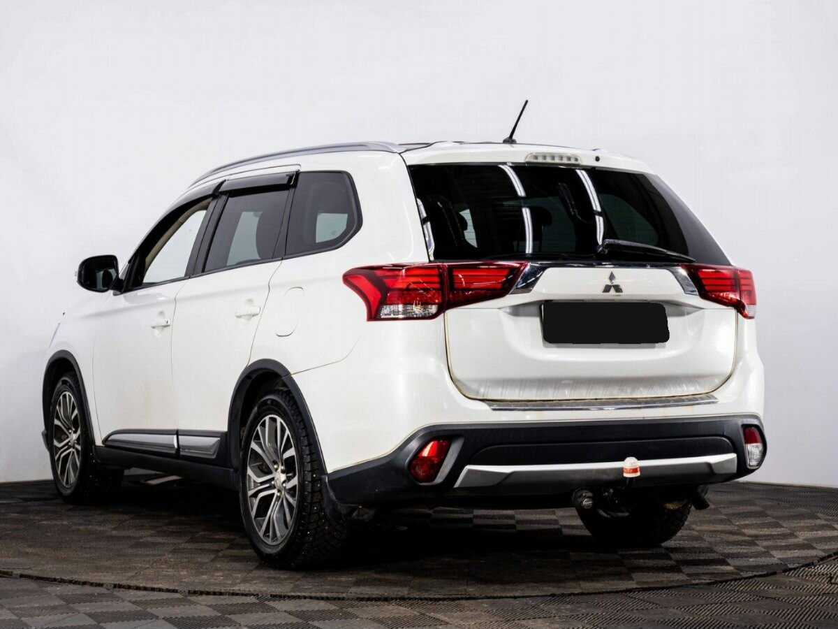 Купить Mitsubishi Outlander, 2015, 220 000 км, фото №4