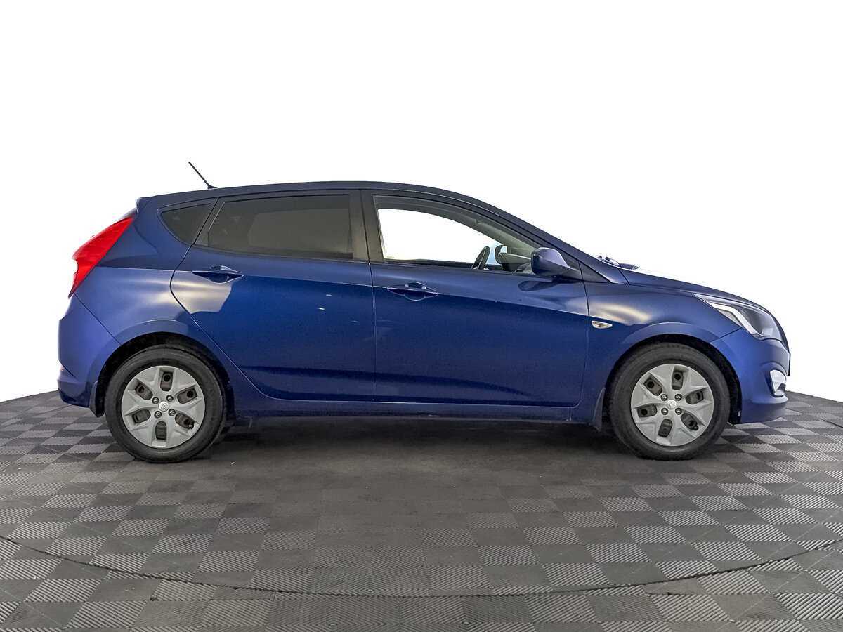 Купить Hyundai Solaris, 2015, 117 665 км, фото №4