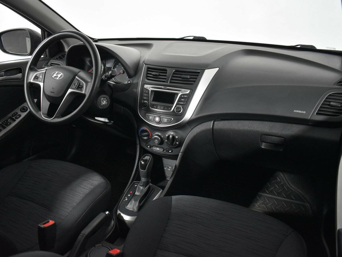 Купить Hyundai Solaris, 2014, 95 000 км, фото №10
