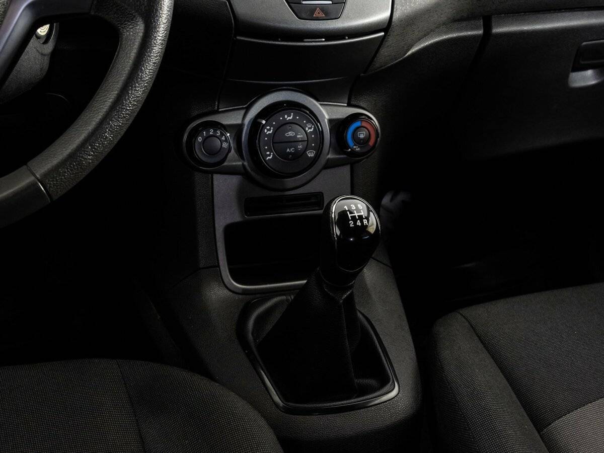 Купить Ford Fiesta, 2015, 156 849 км, фото №13