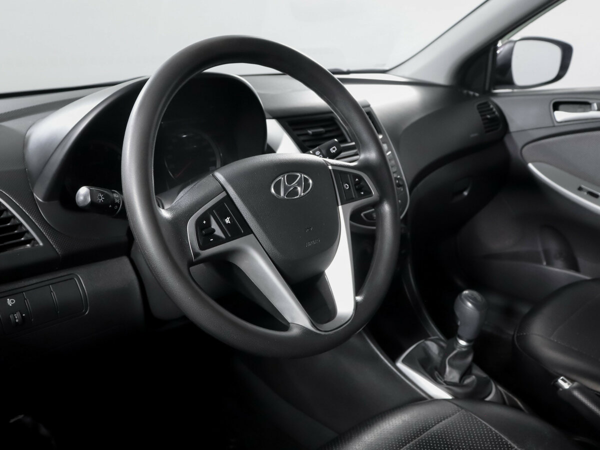 Купить Hyundai Solaris I, 2013, 110 000 км, фото №12