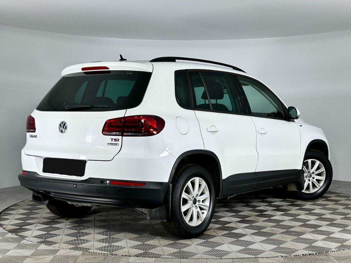 Купить Volkswagen Tiguan, 2016, 111 283 км, фото №2