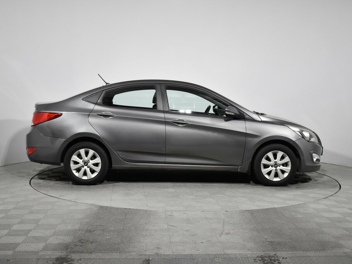 Купить Hyundai Solaris I Рестайлинг, 2016, 78 000 км, фото №4