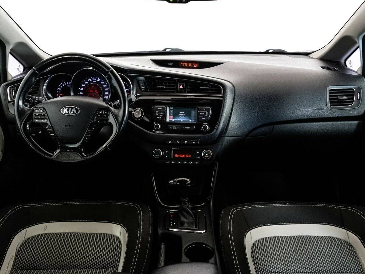 Купить Kia Ceed, 2015, 182 883 км, фото №10