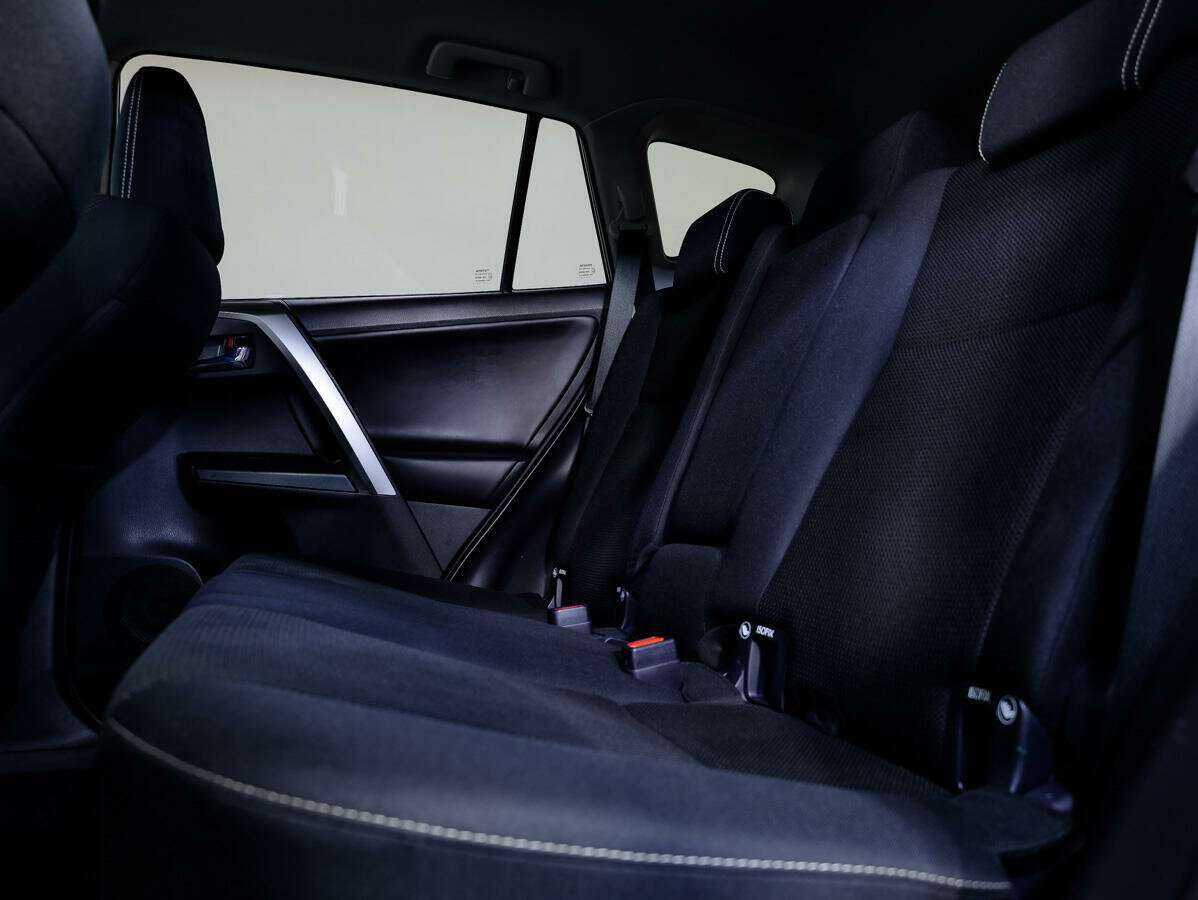 Купить Toyota RAV4, 2019, 131 593 км, фото №9