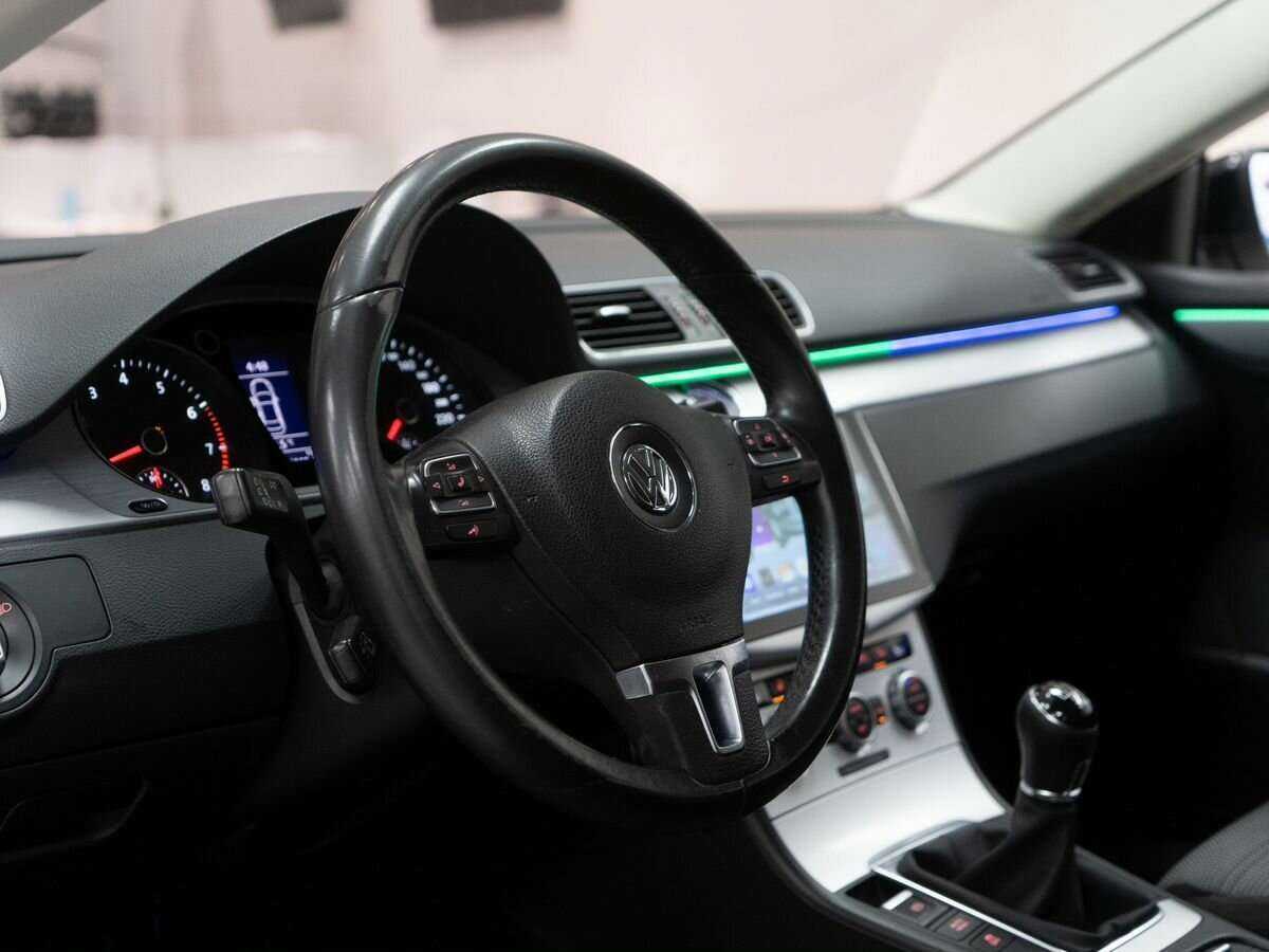 Купить Volkswagen Passat CC, 2012, 230 808 км, фото №5