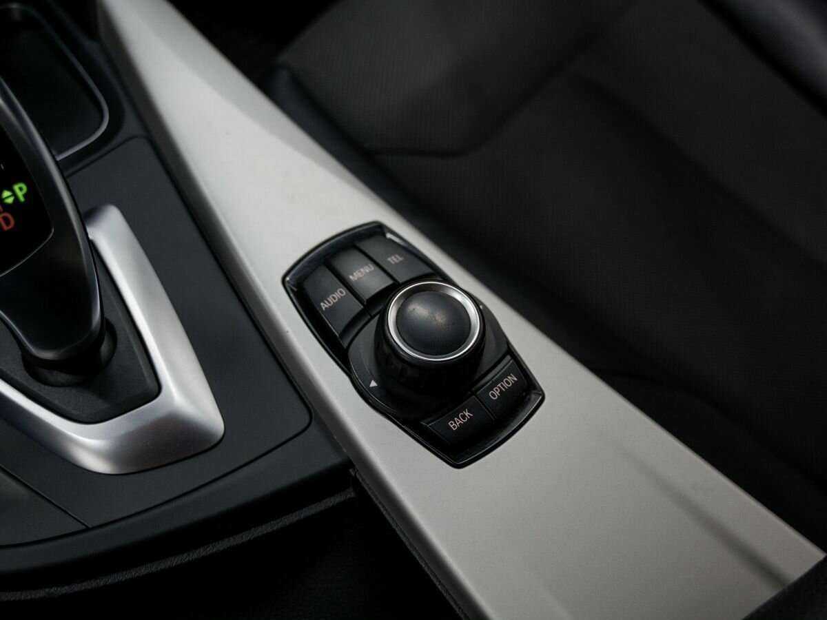 Купить BMW 3 серии 318i, 2016, 188 888 км, фото №19