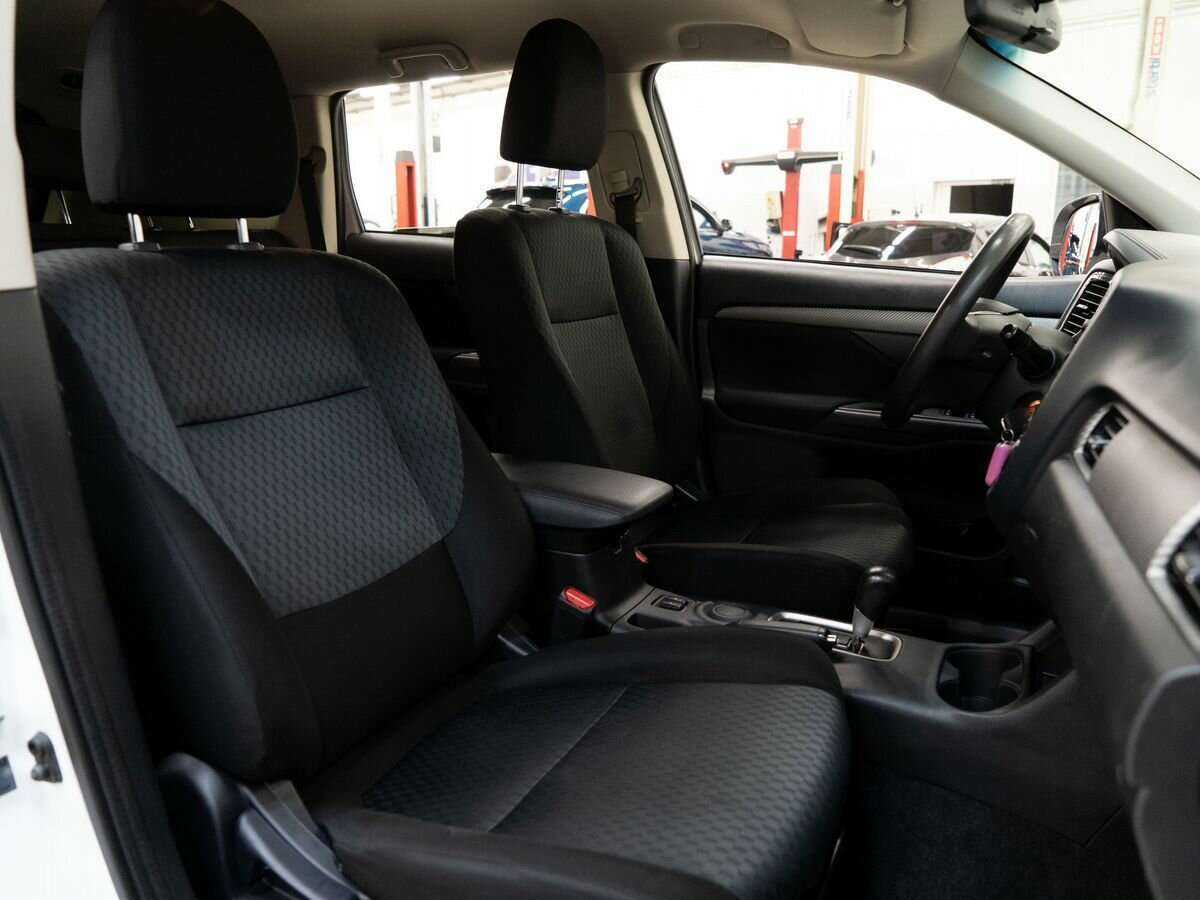 Купить Mitsubishi Outlander, 2015, 140 000 км, фото №12