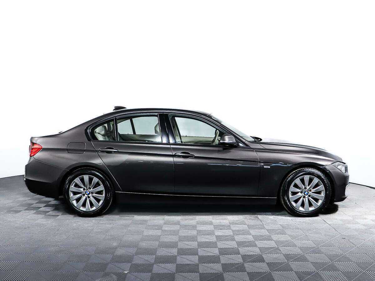 Купить BMW 3 серии 320i, 2012, 105 153 км, фото №4
