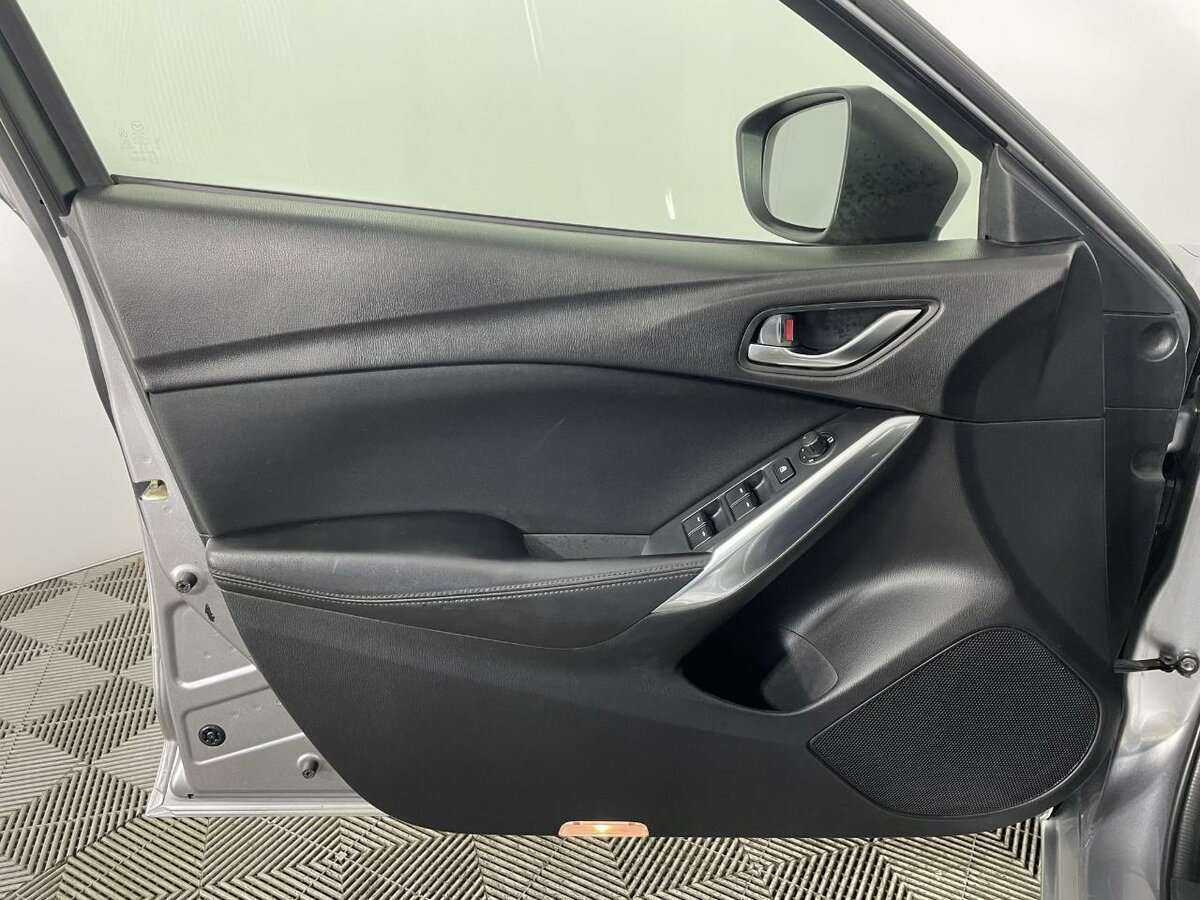 Купить Mazda 6, 2013, 310 154 км, фото №8