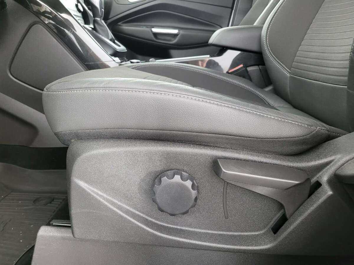 Купить Ford Kuga, 2018, 152 098 км, фото №10