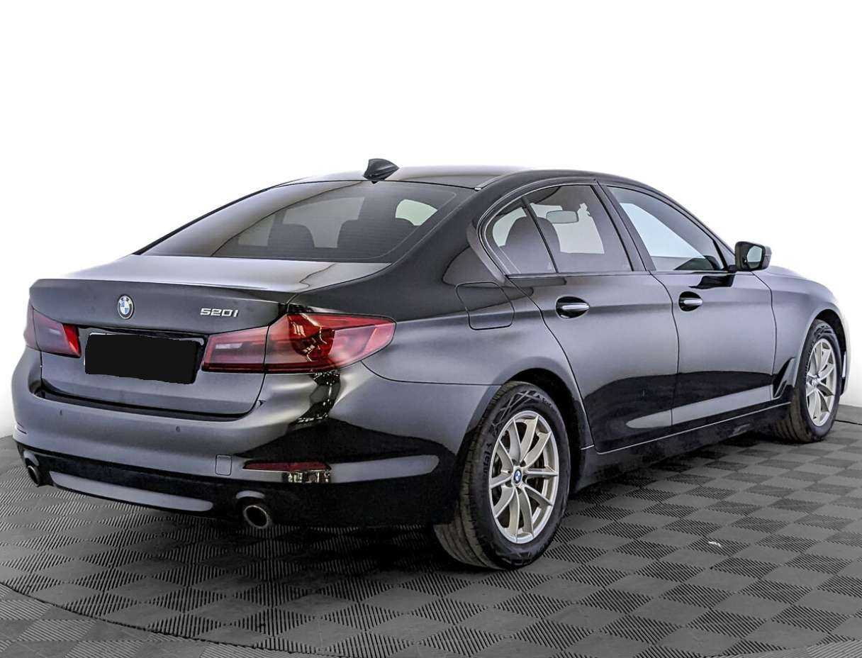 Купить BMW 5 серии 520i, 2018, 210 758 км, фото №4