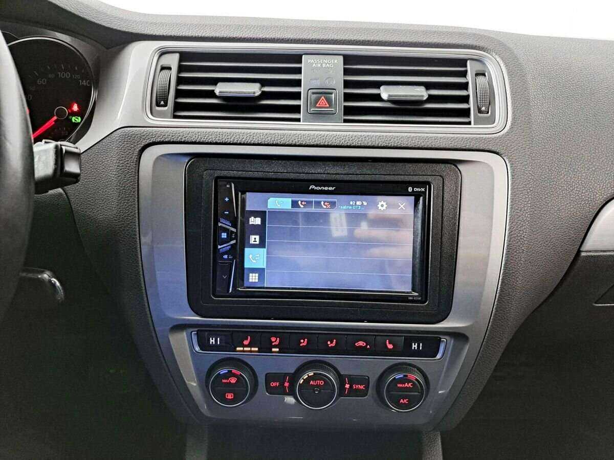 Купить Volkswagen Jetta, 2016, 105 363 км, фото №15