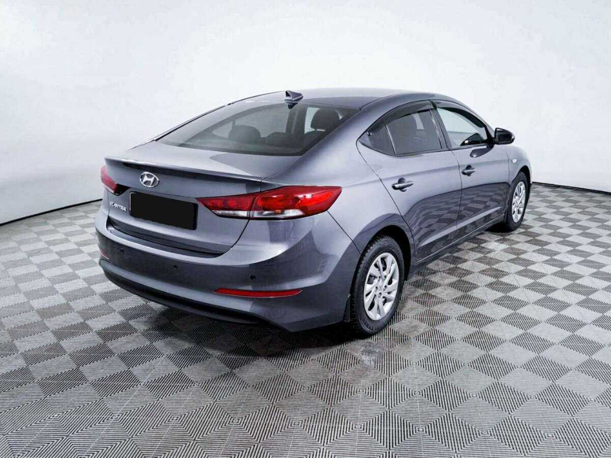 Купить Hyundai Elantra, 2018, 117 003 км, фото №5