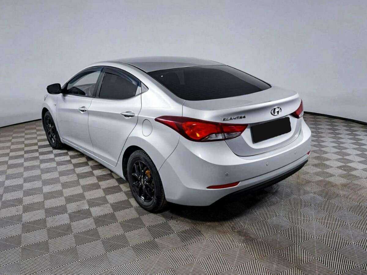 Купить Hyundai Elantra, 2015, 251 800 км, фото №7