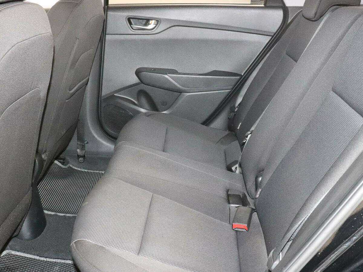 Купить Hyundai Solaris, 2020, 60 732 км, фото №9