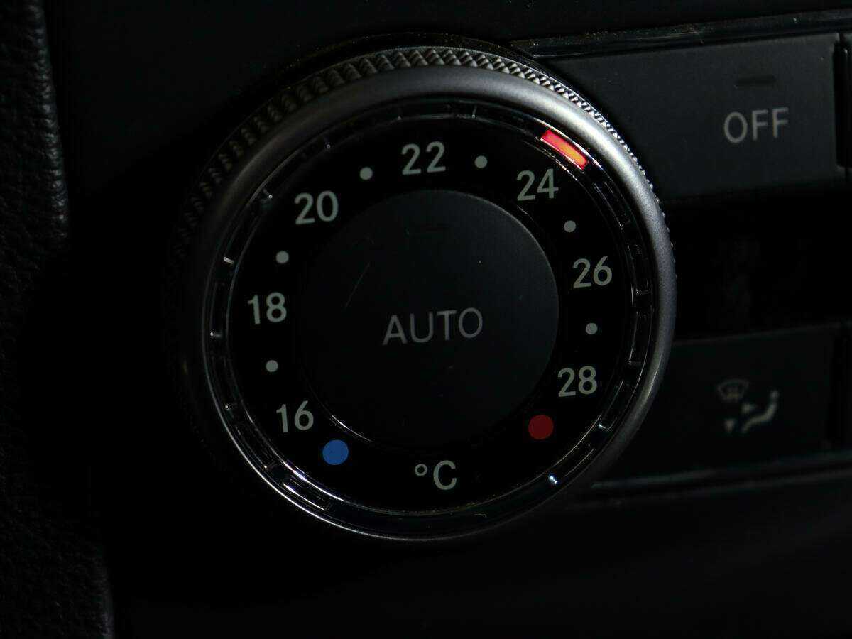 Купить Mercedes-Benz GLK-Класс 300, 2012, 155 000 км, фото №16