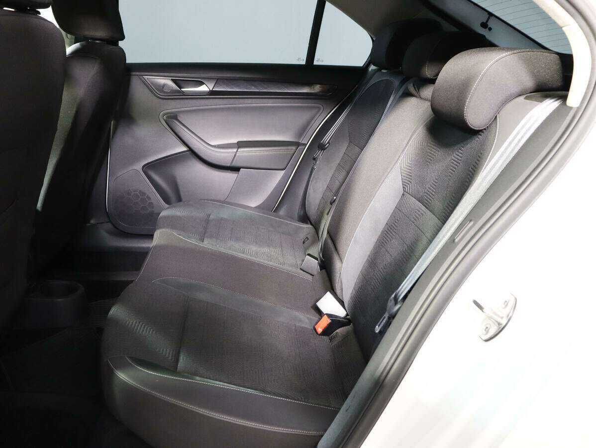 Купить Volkswagen Polo, 2020, 87 100 км, фото №8