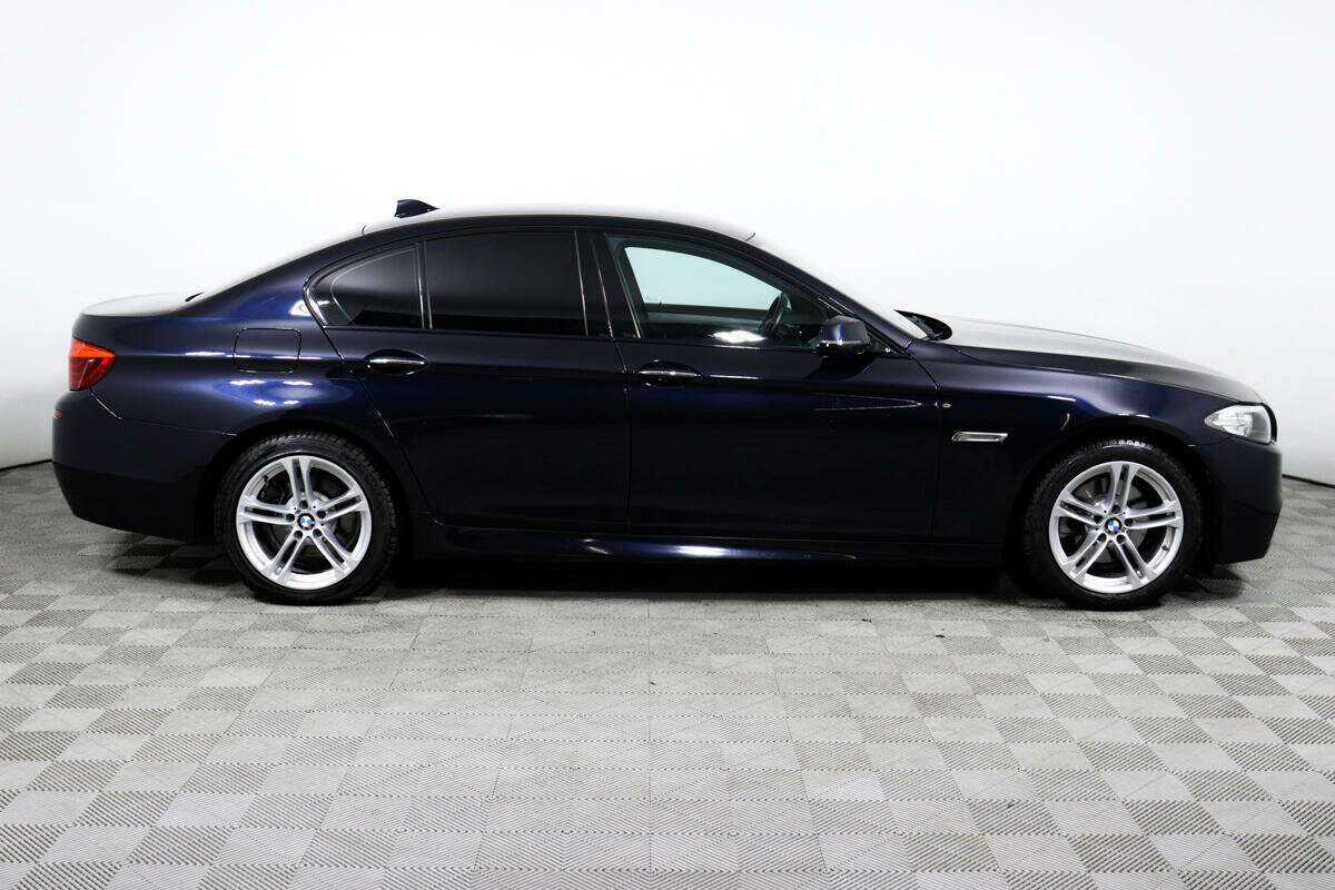 Купить BMW 5 серии 520i, 2016, 77 571 км, фото №4