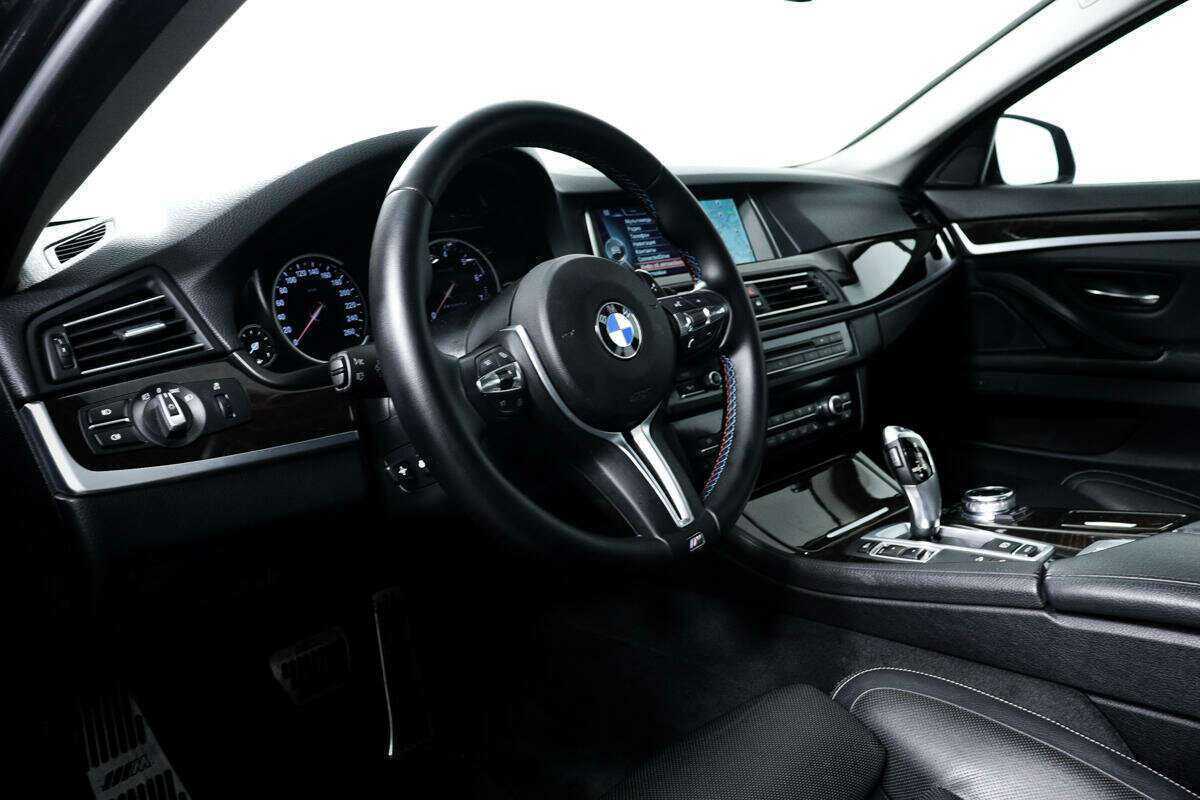 Купить BMW 5 серии 528i xDrive, 2014, 224 670 км, фото №13