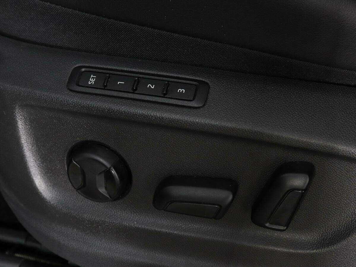 Купить Skoda Karoq, 2020, 89 600 км, фото №13