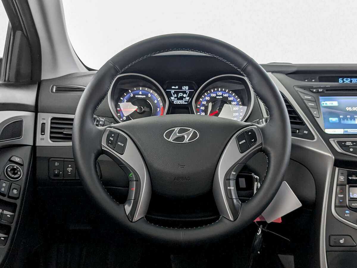 Купить Hyundai Elantra, 2014, 102 900 км, фото №17