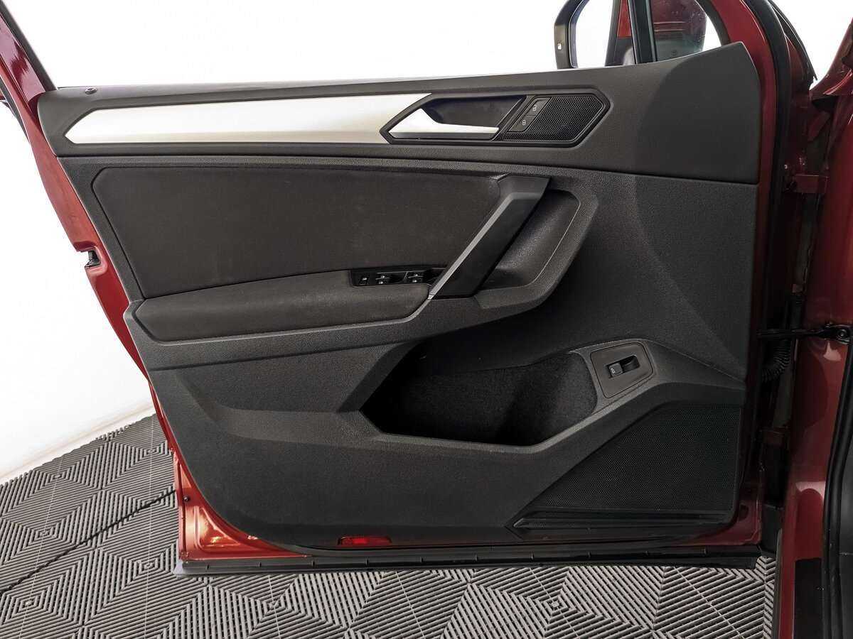Купить Volkswagen Tiguan, 2020, 112 136 км, фото №15
