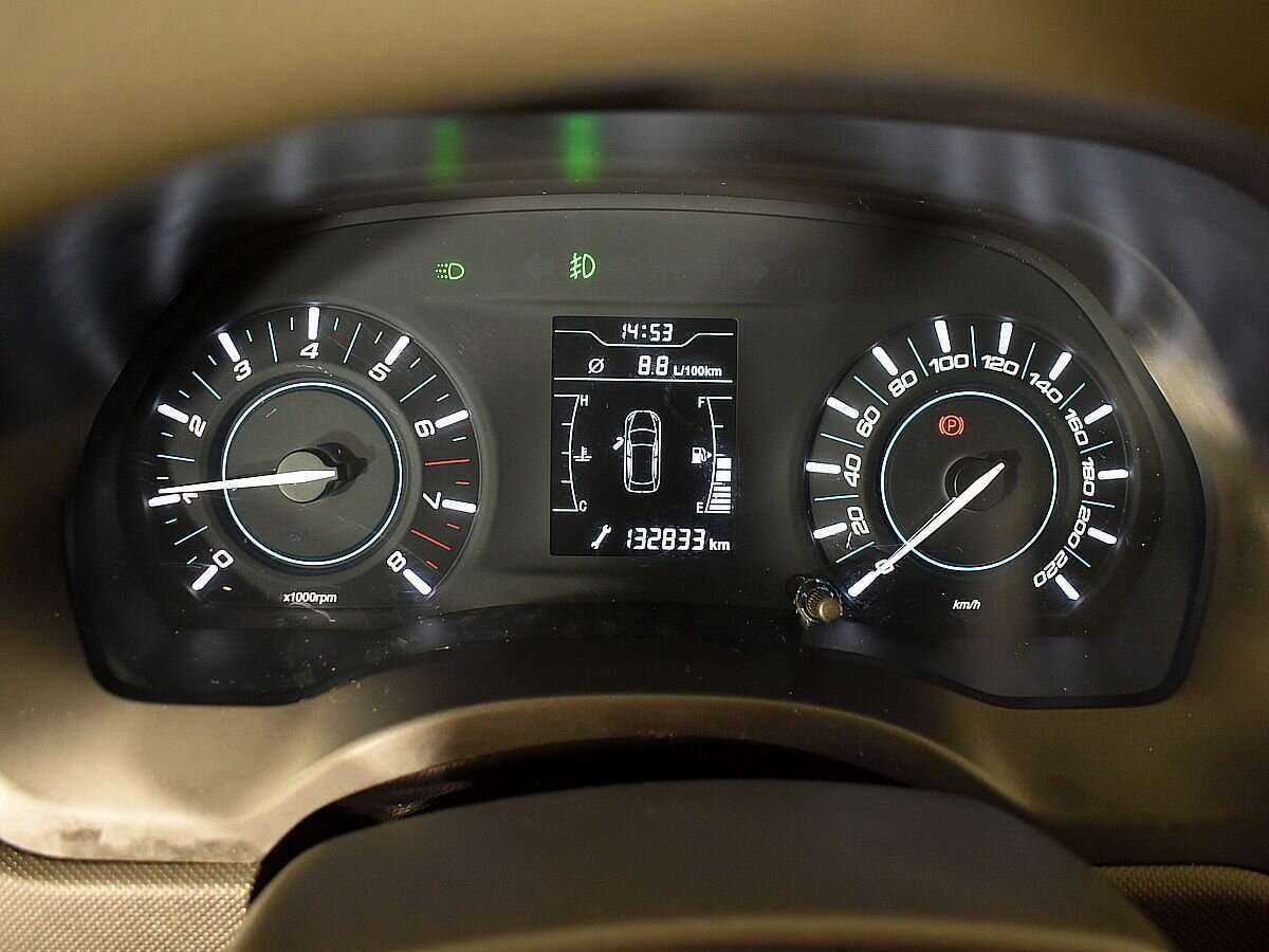 Купить Chery Tiggo 3, 2017, 132 821 км, фото №11