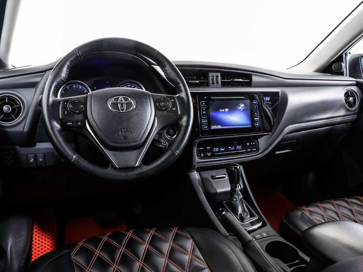 Купить Toyota Corolla, 2018, 73 300 км, фото №11