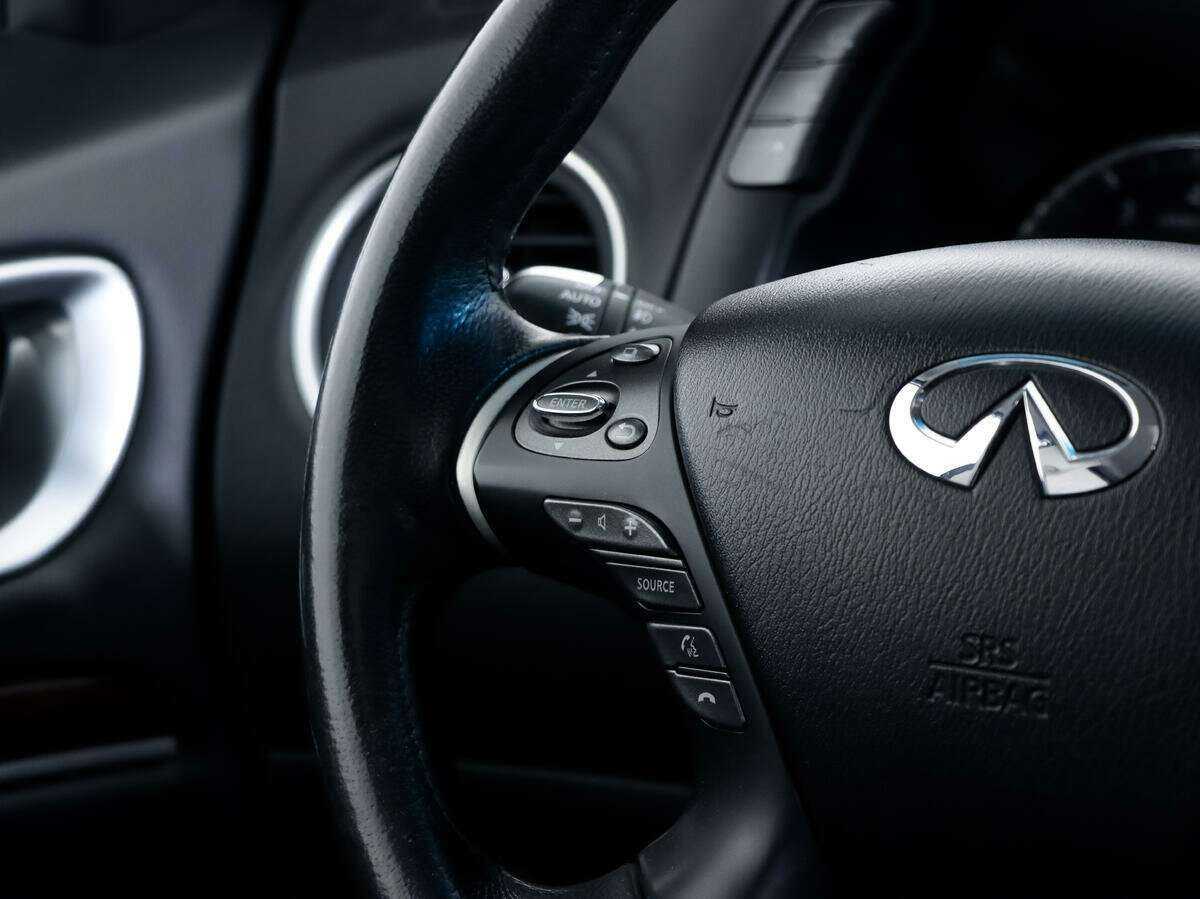 Купить Infiniti QX60, 2014, 130 000 км, фото №19